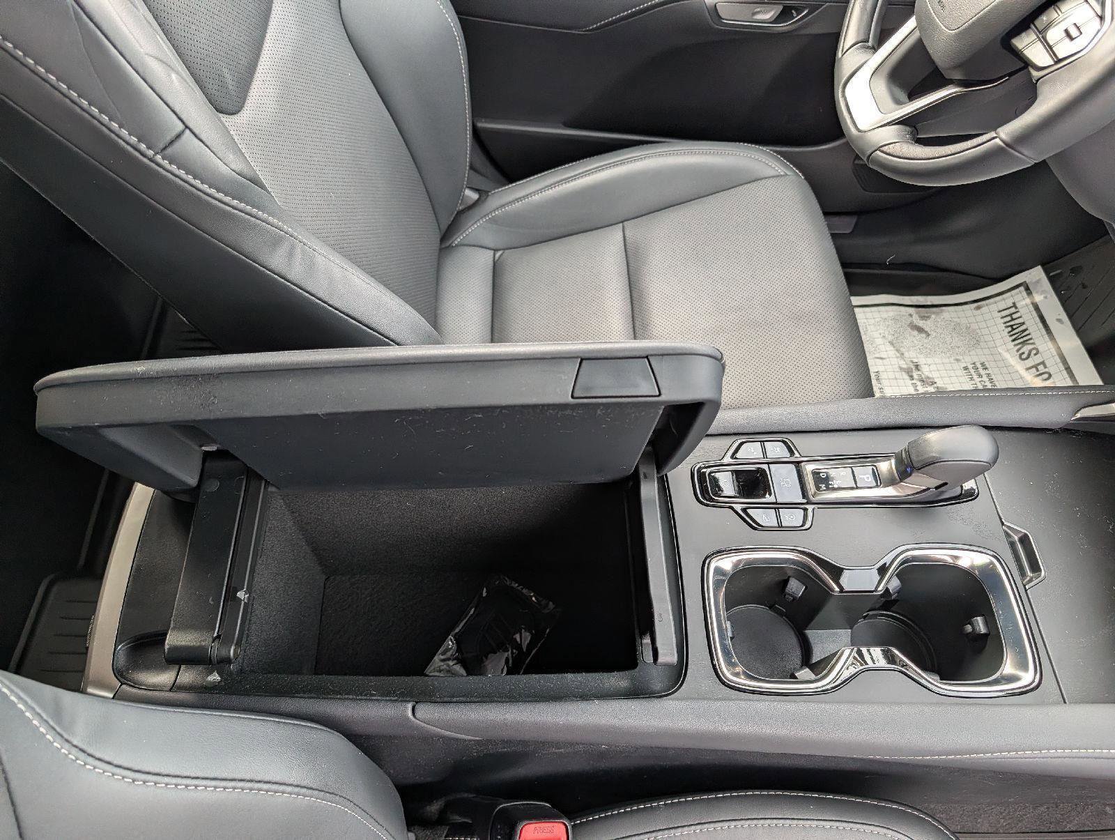 Used 2024 Lexus RX 350 Premium w/ Accessory Package (Z1) image 24