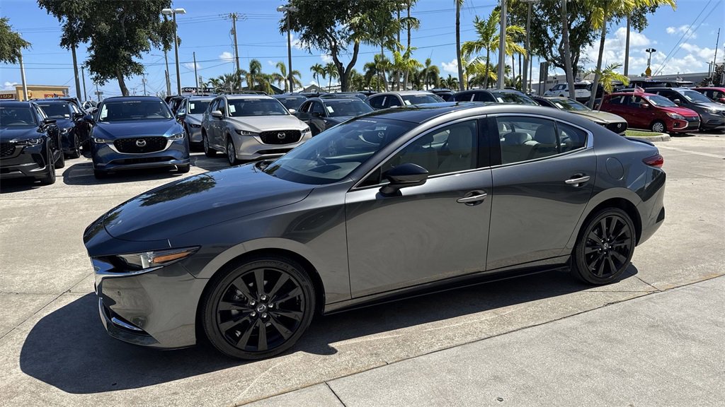 Used 2024 MAZDA MAZDA3 2.5 Turbo Sedan w/Premium Plus image 11