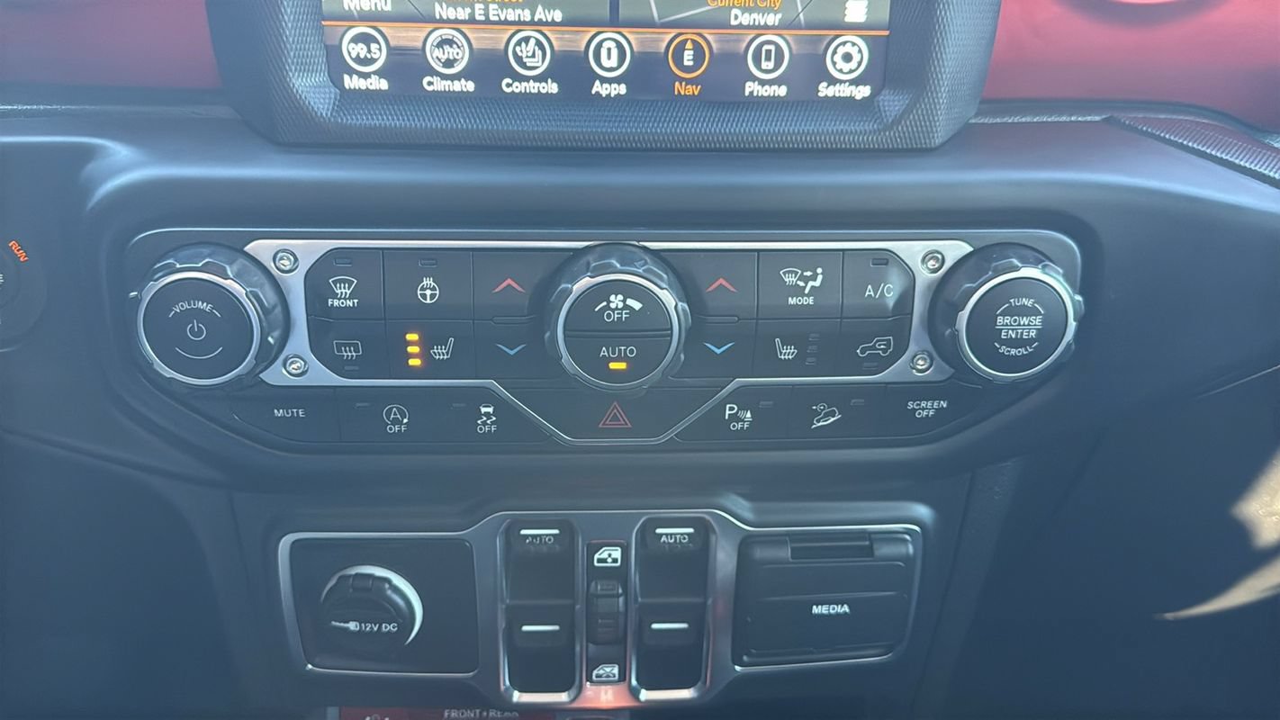 Used 2019 Jeep Wrangler Unlimited Rubicon AWD/4WD image 25