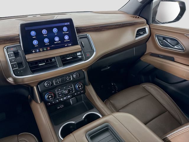 Used 2021 Chevrolet Suburban High Country image 24