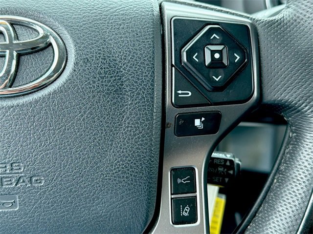 Used 2020 Toyota Tacoma SR5 image 15