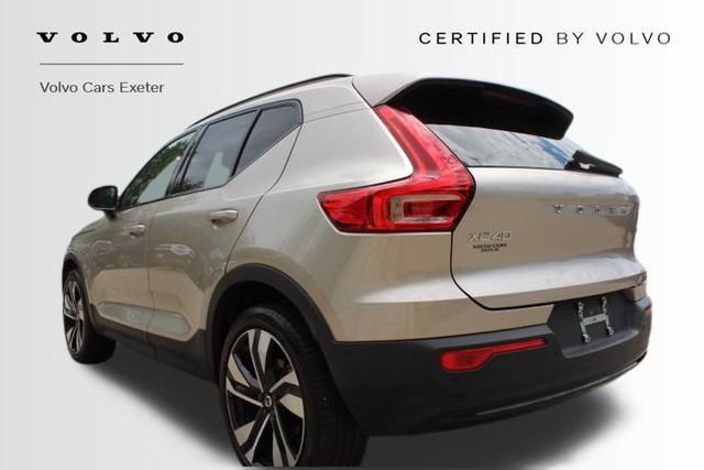 Certified 2023 Volvo XC40 B5 Ultimate w/ Climate Package AWD/4WD image 6