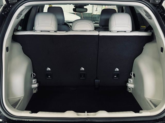 Certified 2022 Jeep Compass Limited image 10