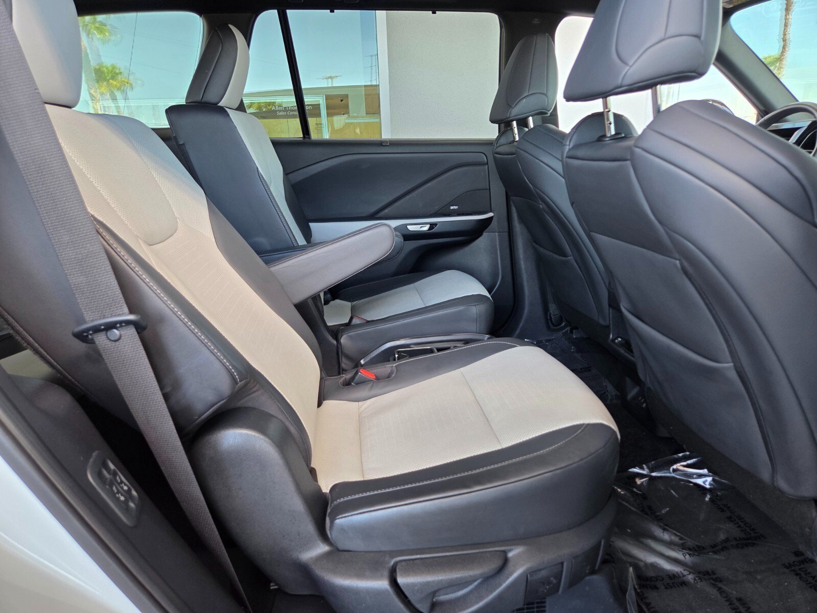 Used 2025 Lexus TX 500h AWD w/ Technology Package image 19