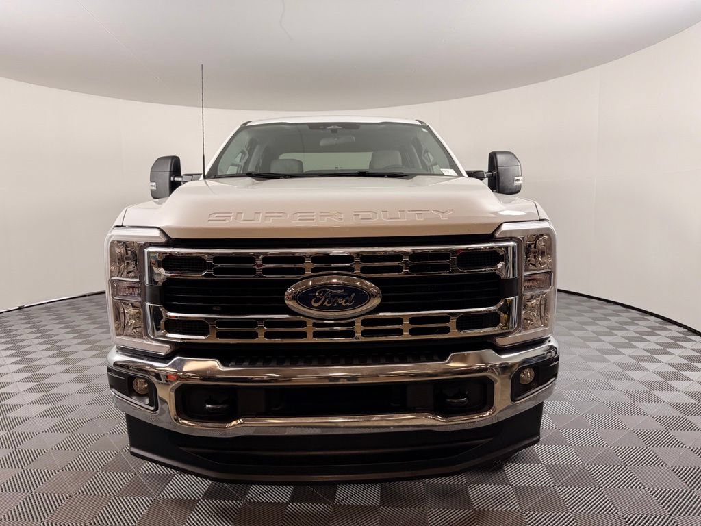 Certified 2026 Ford F350 XLT AWD/4WD image 3