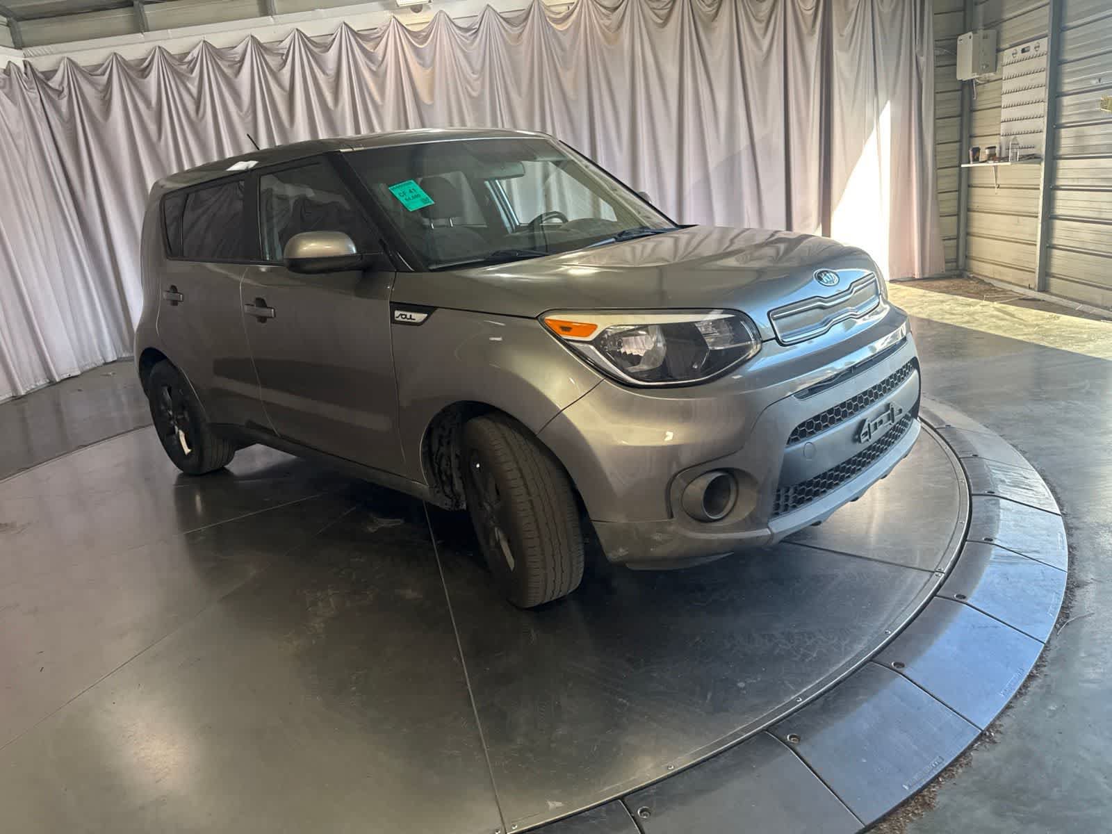 Used 2017 Kia Soul FWD image 3
