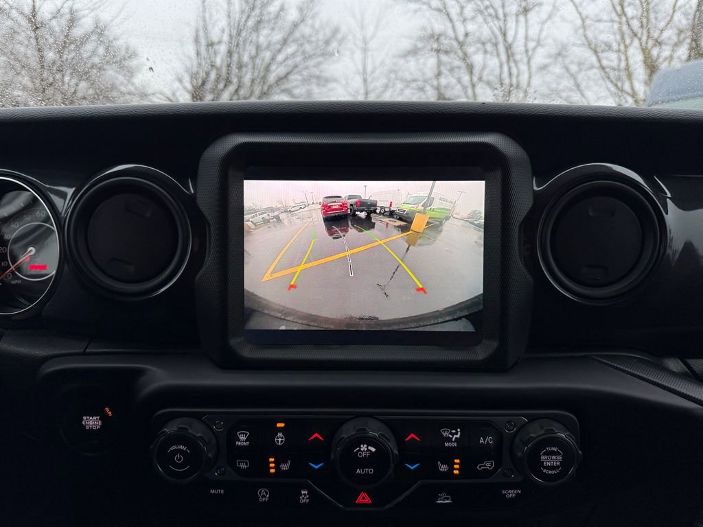 Used 2022 Jeep Wrangler Unlimited Sport image 23