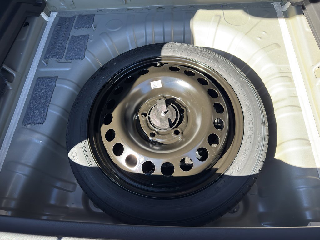 Used 2026 Chevrolet Trax LT w/ LT Convenience Package image 12