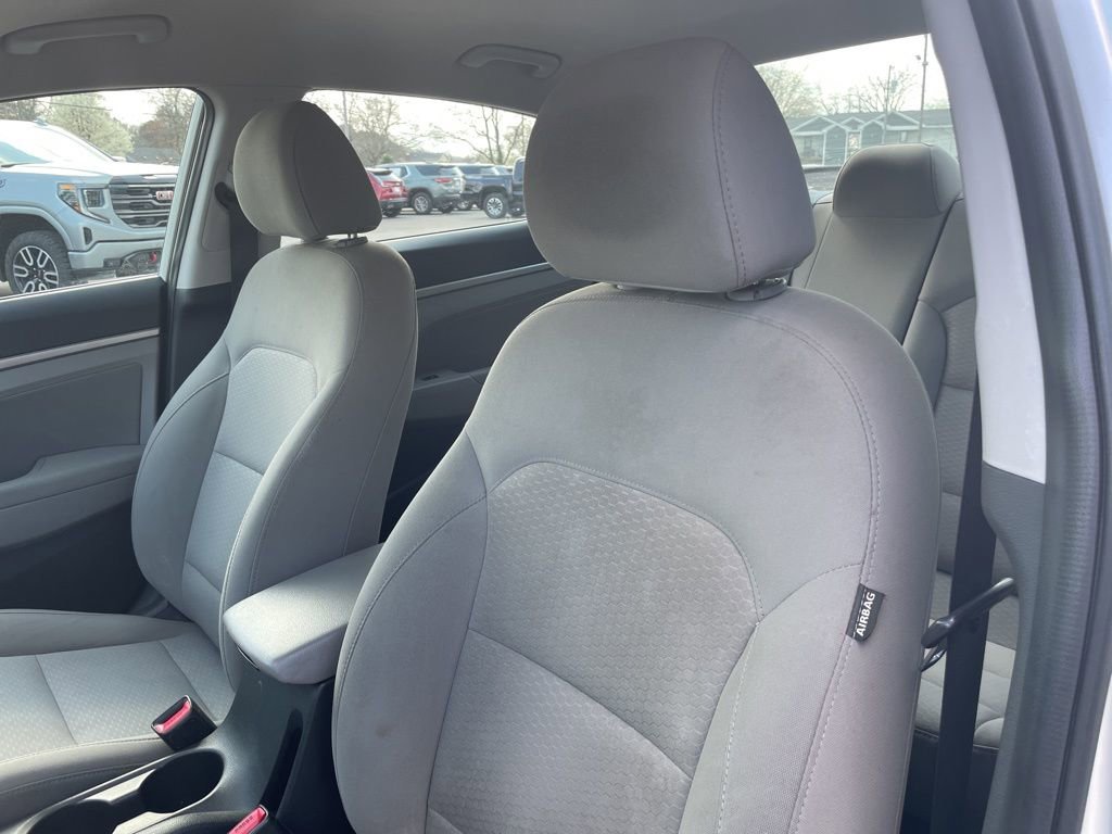 Used 2020 Hyundai Elantra SEL image 7