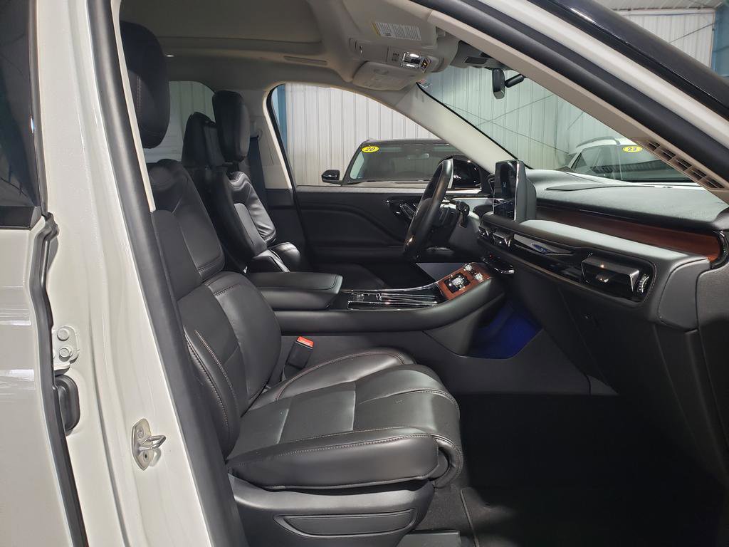 Used 2024 Lincoln Aviator Reserve w/ Equipment Group 201A image 18