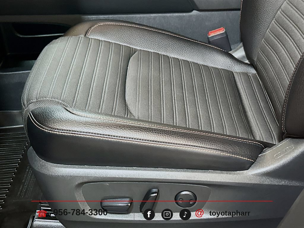 Used 2024 Nissan Pathfinder Rock Creek AWD/4WD image 17