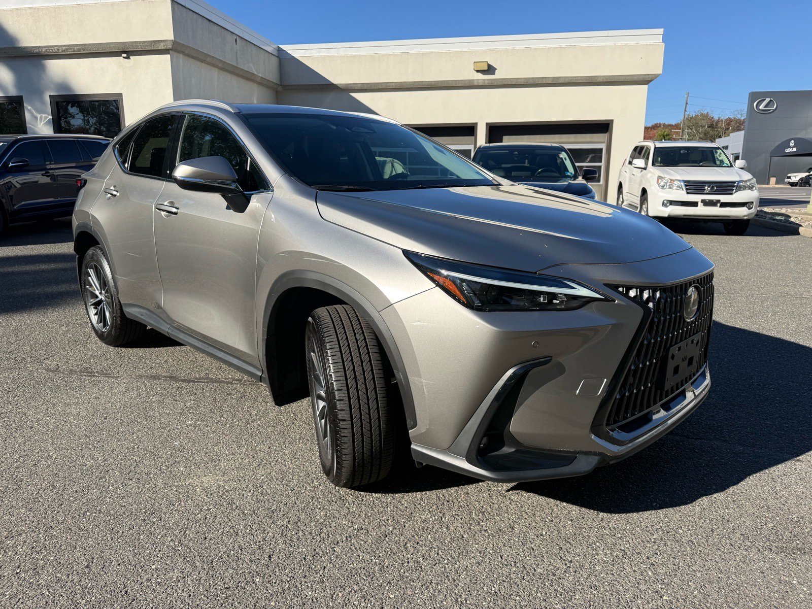 Used 2025 Lexus NX 350 AWD w/ Accessory Package (2T) image 1