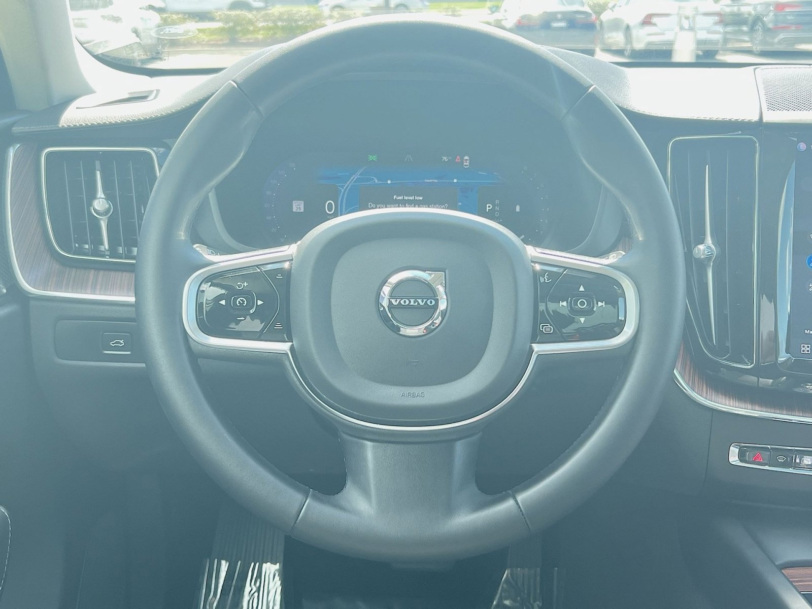 Certified 2023 Volvo XC60 B5 Ultimate w/ Climate Package AWD/4WD image 24