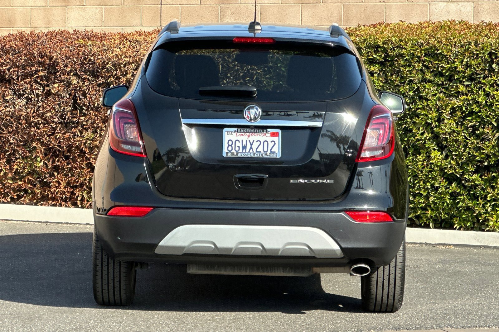 Certified 2019 Buick Encore Preferred w/ Safety Package FWD image 5