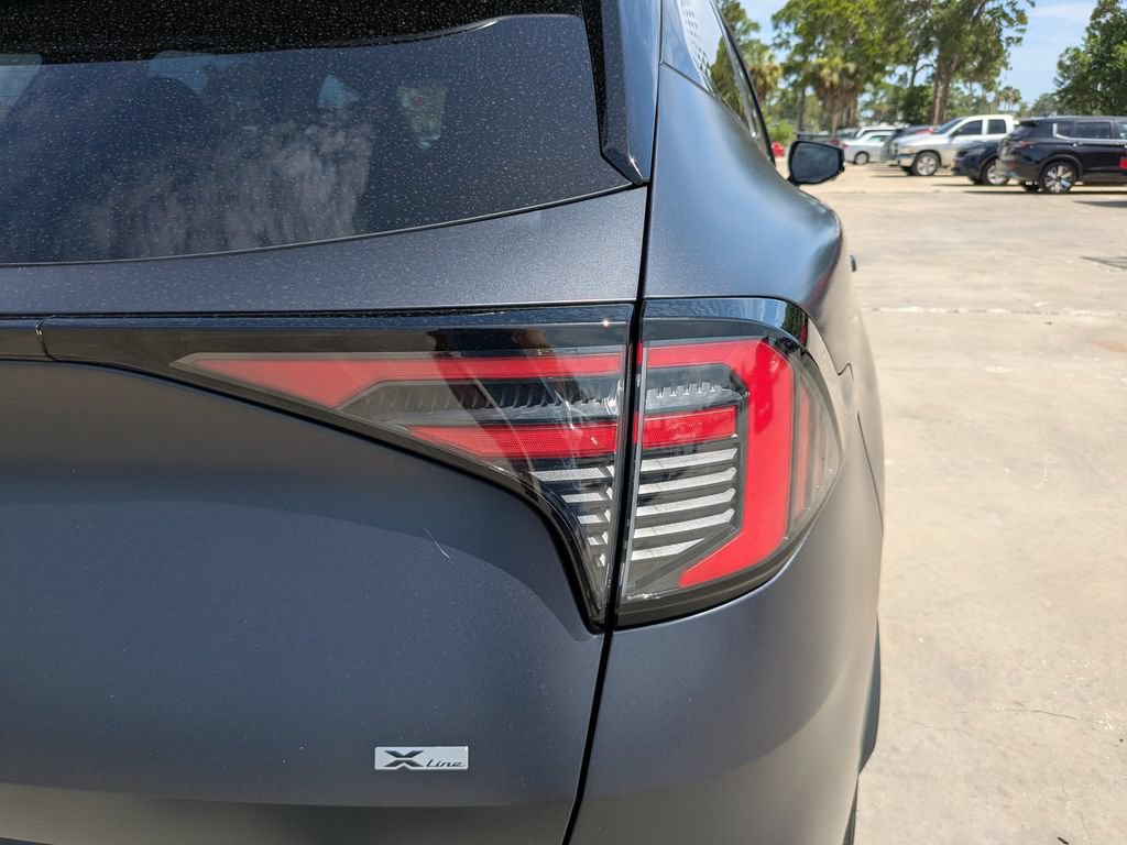 Certified 2026 Kia Sportage X-Line w/ X-Line Technology Package AWD/4WD image 11