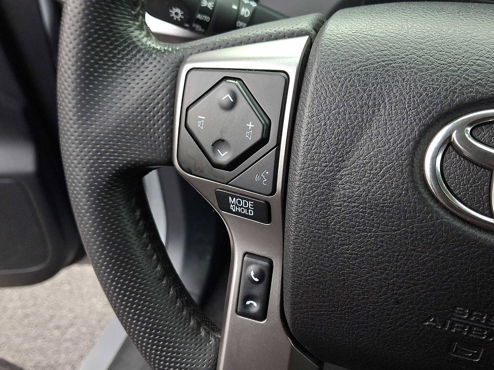 Used 2021 Toyota Tacoma SR5 image 20