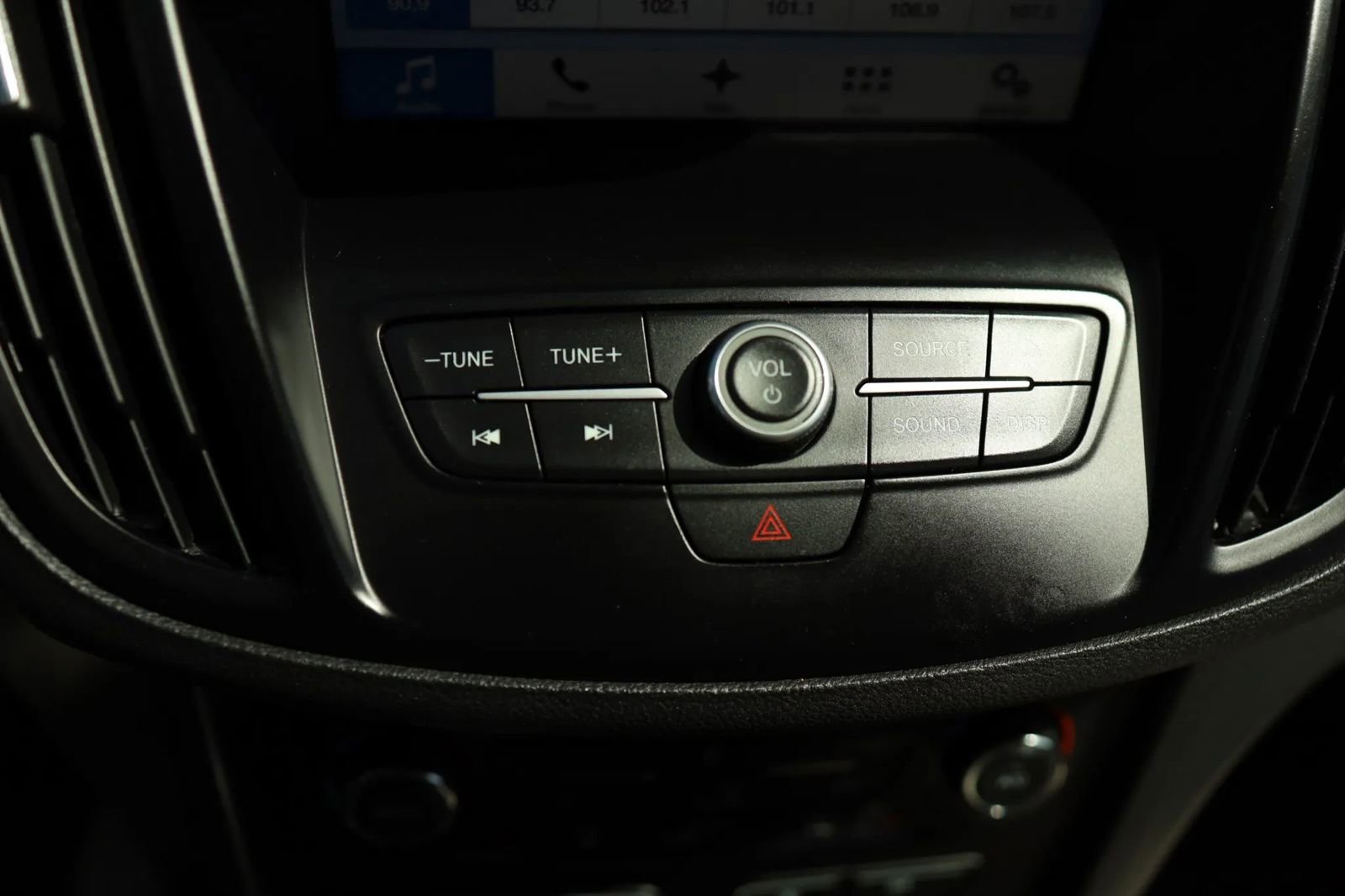 Used 2017 Ford Escape SE w/ SE Leather Comfort Package image 22