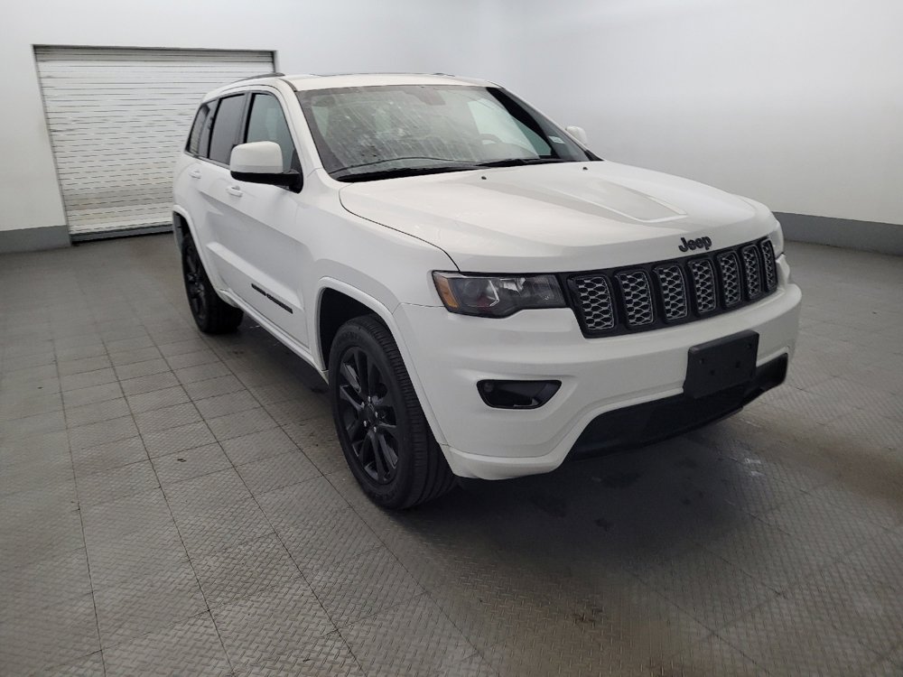 Used 2021 Jeep Grand Cherokee Laredo X image 13
