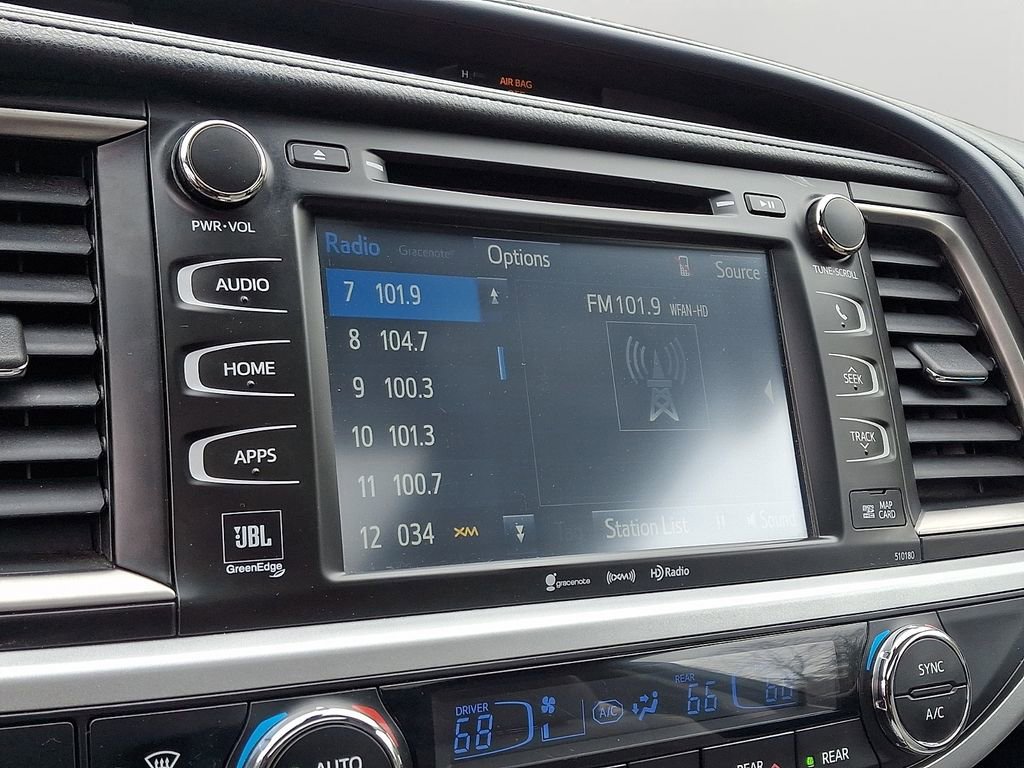 Used 2017 Toyota Highlander Limited image 20