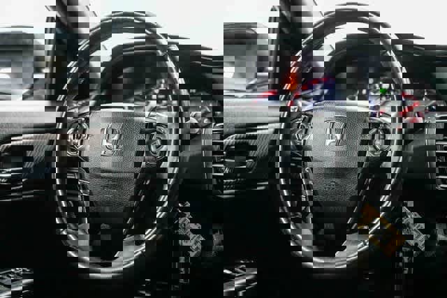 Used 2016 Honda Accord Sport image 14