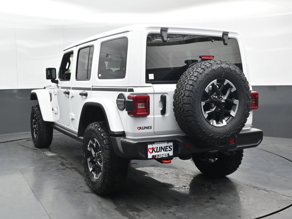 New 2026 Jeep Wrangler Sahara image 9