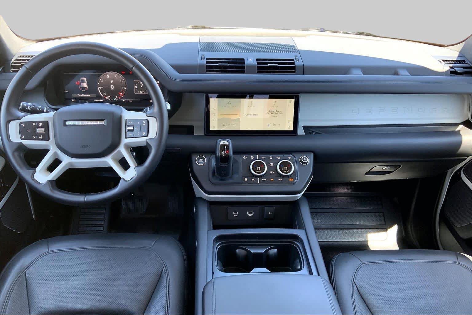 Used 2024 Land Rover Defender 110 S AWD/4WD image 15