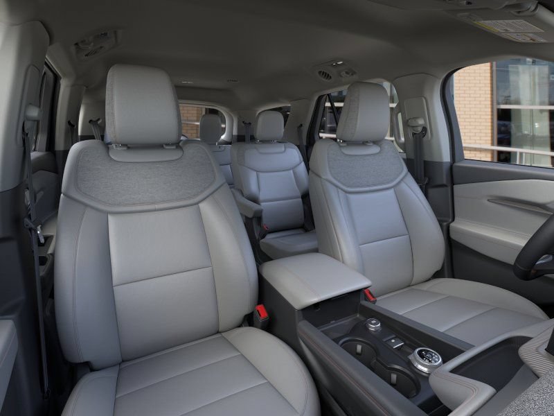 New 2026 Ford Explorer Active w/ Active Comfort Package RWD image 12