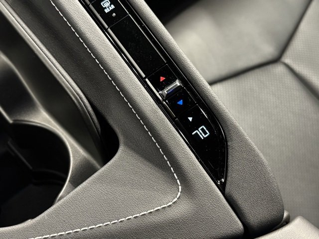 Used 2024 Chevrolet Corvette Stingray Coupe w/ Battery Protection Package image 15