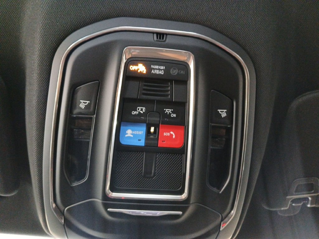 New 2026 Dodge Charger R/T w/ Driver Convenience Group AWD/4WD image 7