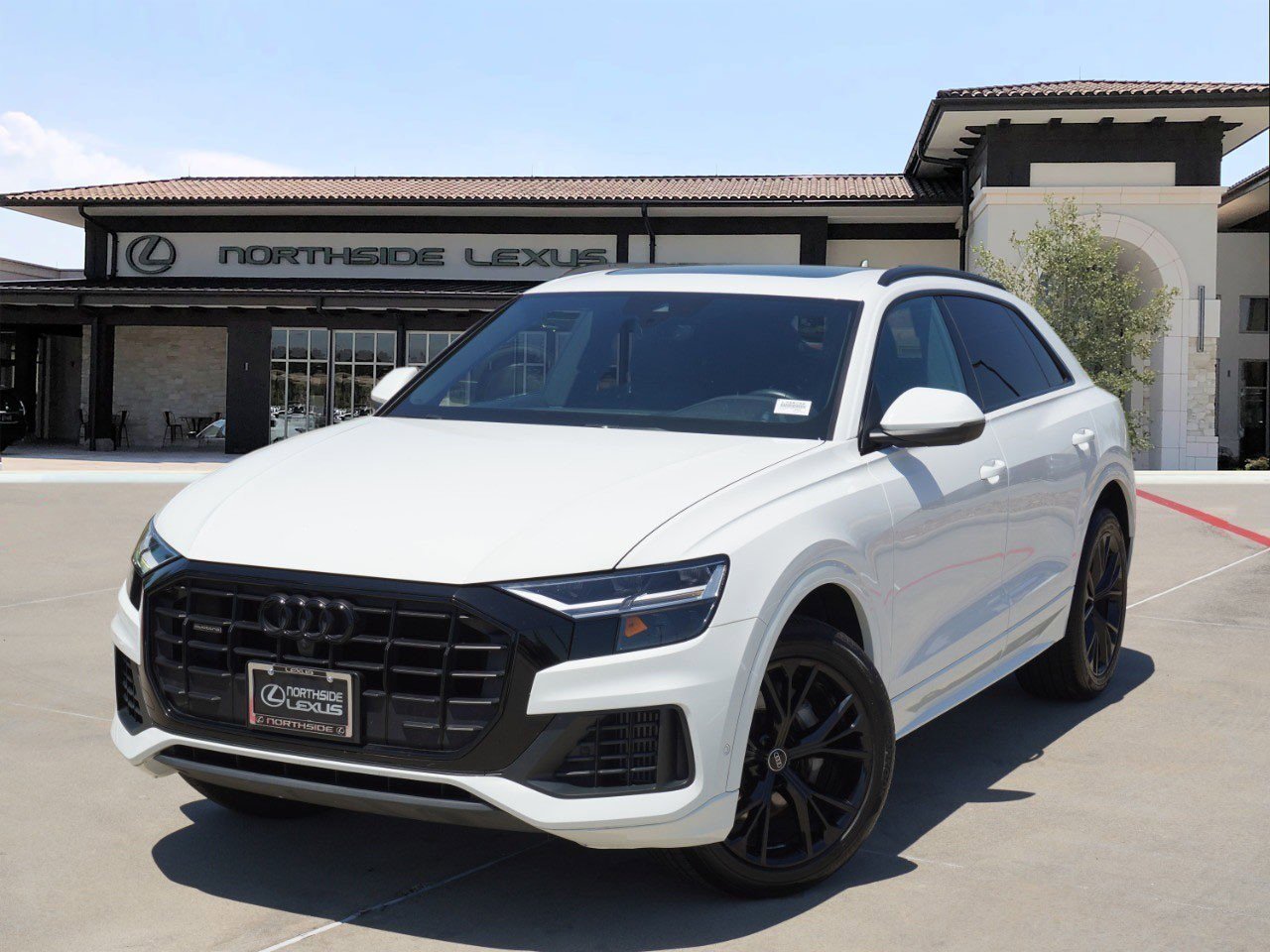 Used 2021 Audi Q8 Premium w/ Black Optic Package AWD/4WD image 1