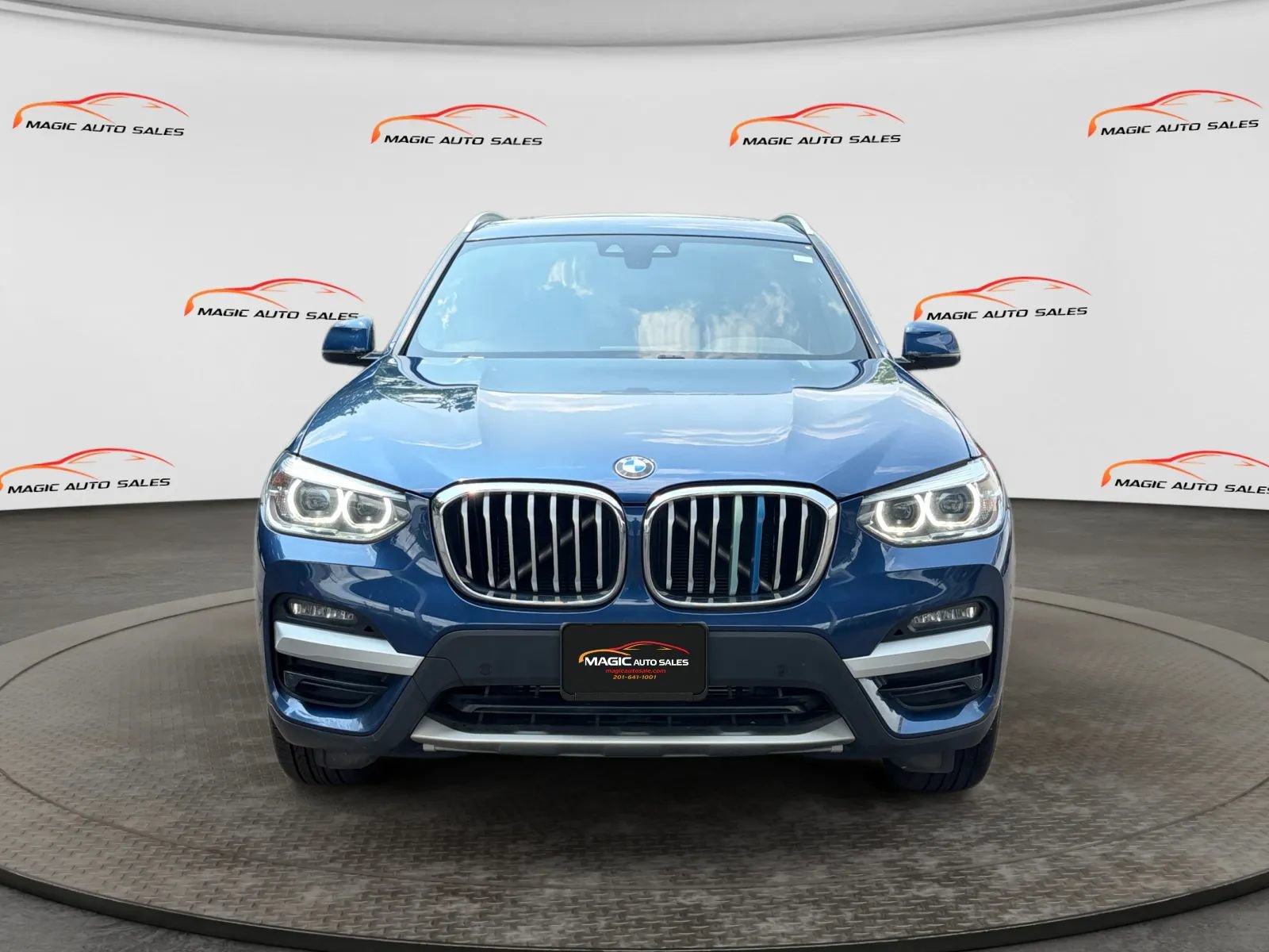 Used 2021 BMW X3 xDrive30i w/ Convenience Package AWD/4WD image 3