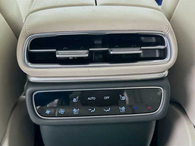 New 2026 Genesis GV80 3.5T Prestige AWD/4WD image 18
