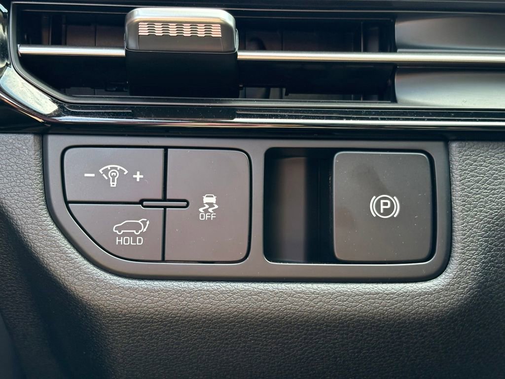 New 2026 Kia Sportage EX FWD image 19