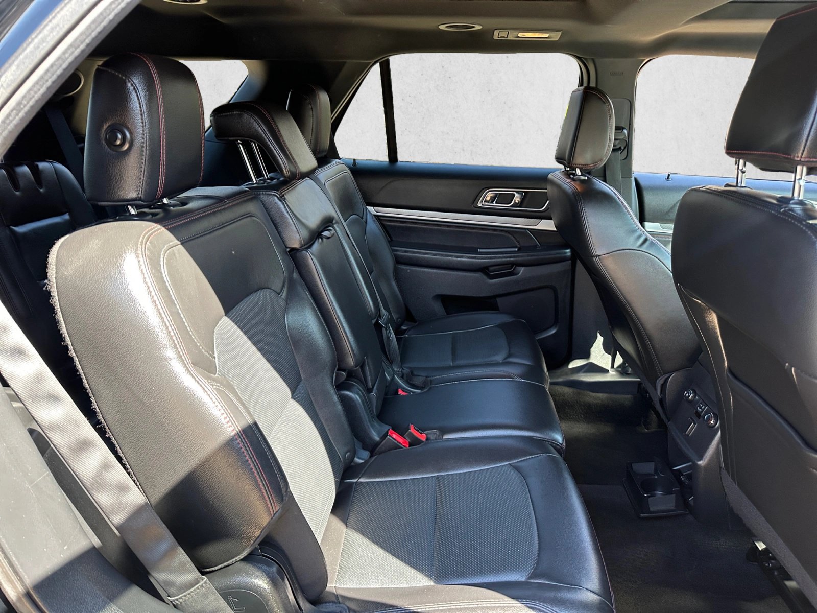 Certified 2018 Ford Explorer Sport AWD/4WD image 25