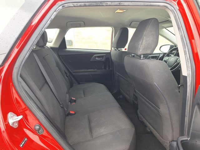 Used 2018 Toyota Corolla iM w/ Carpet Mat Package (TMS) image 17