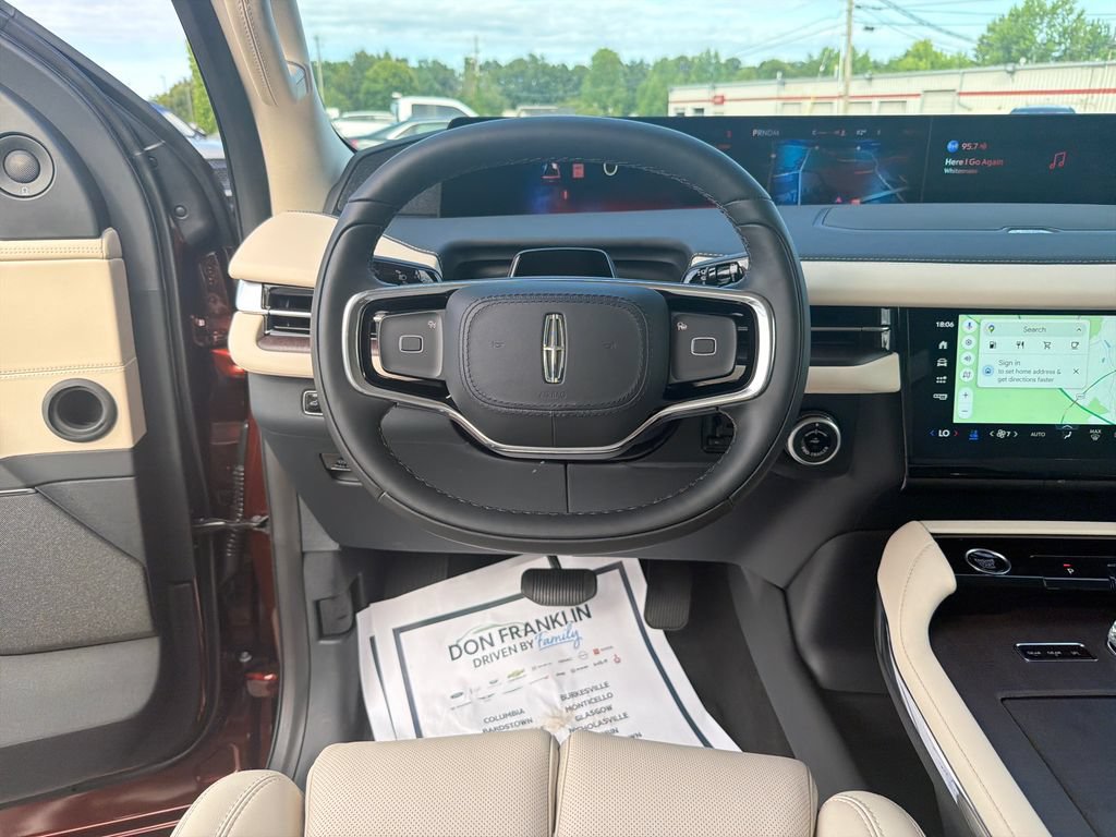 New 2027 Lincoln Navigator L Reserve w/ Jet Appearance Package AWD/4WD image 17