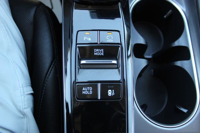 Used 2022 Hyundai Sonata Limited w/ Cargo Package FWD image 23