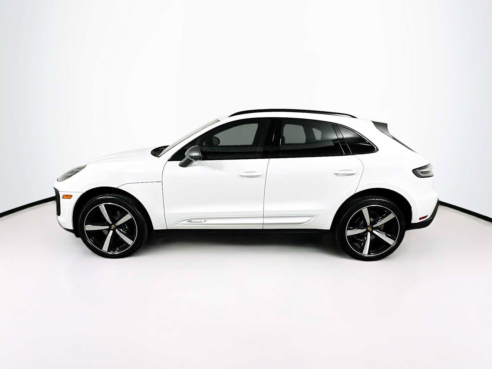 New 2026 Porsche Macan Turbo AWD/4WD image 2