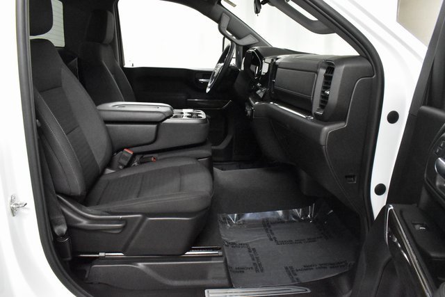 Used 2024 Chevrolet Silverado 2500 LT w/ Snow Plow Prep/Camper Package image 13