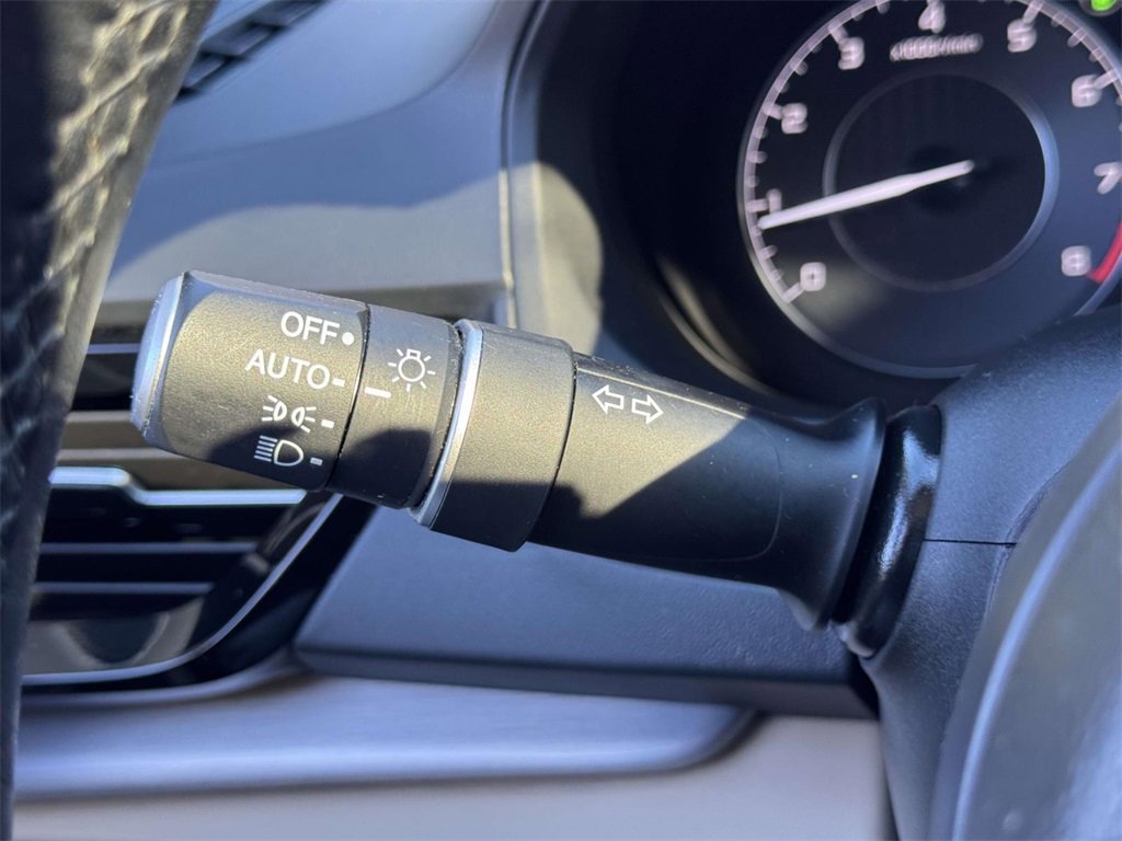 Certified 2024 Acura RDX w/ Technology Package image 22