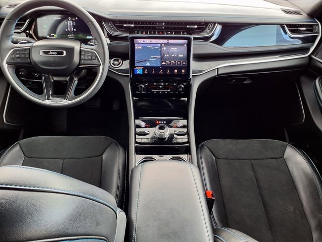 Used 2022 Jeep Grand Cherokee Trailhawk image 10