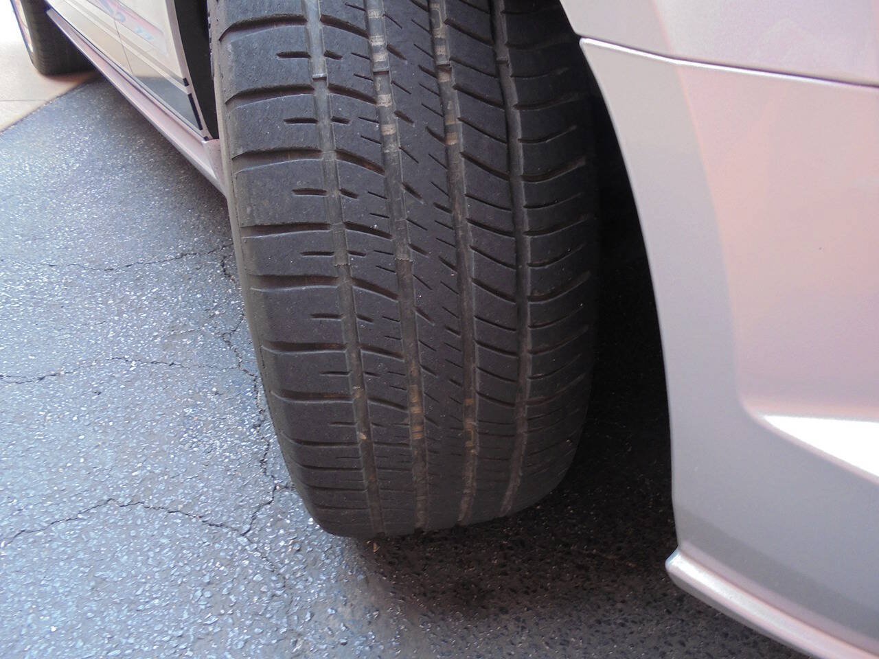 Used 2009 Ford Mustang GT RWD image 26