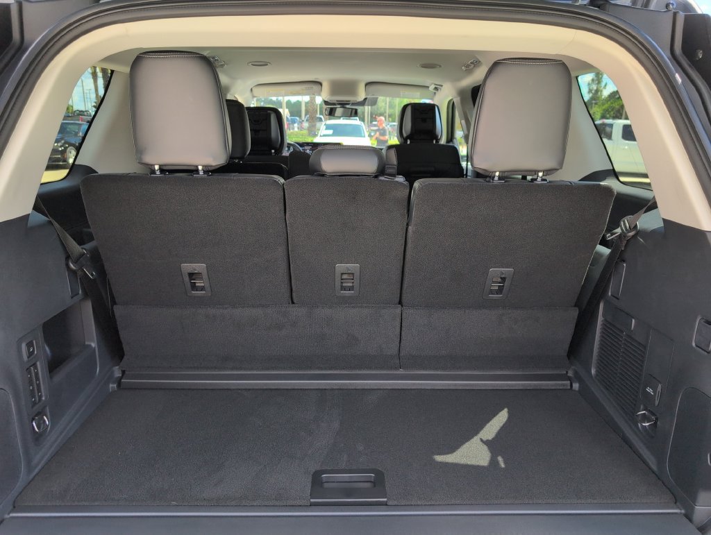 New 2027 Ford Expedition Platinum RWD image 28