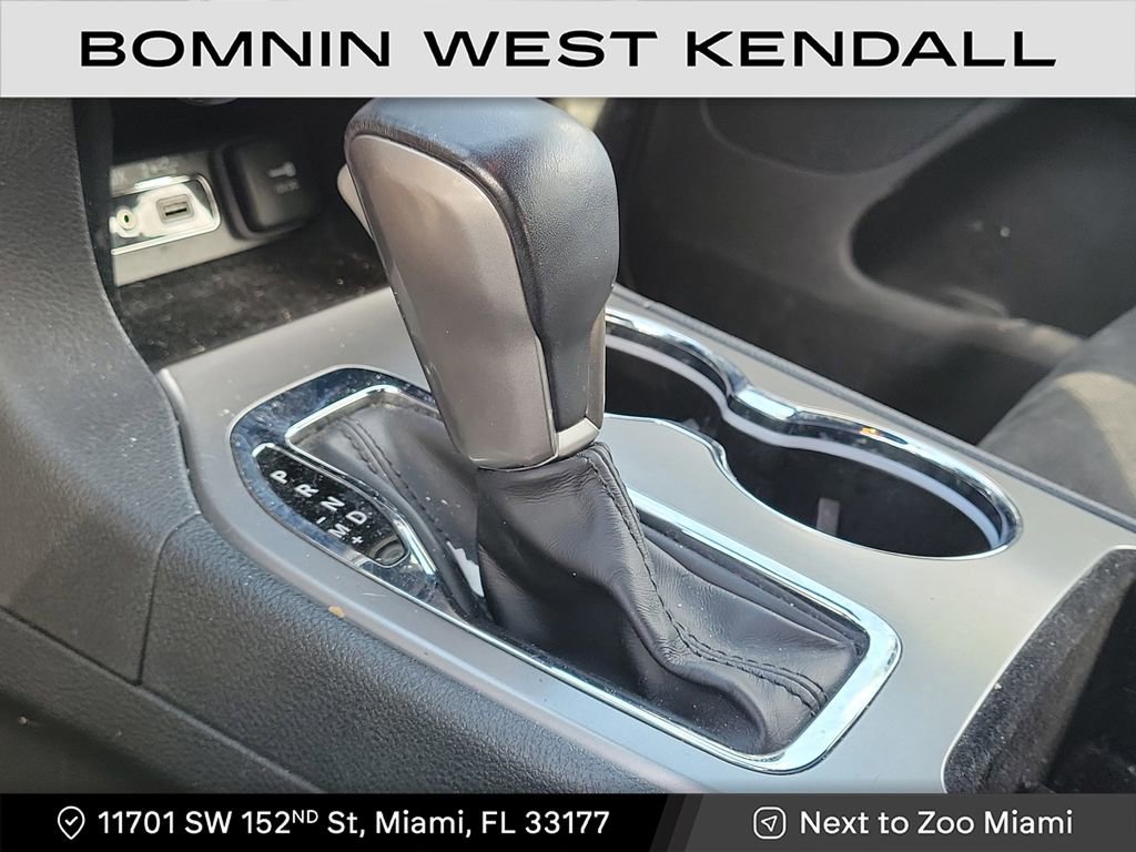 Used 2021 Jeep Grand Cherokee Laredo X image 21