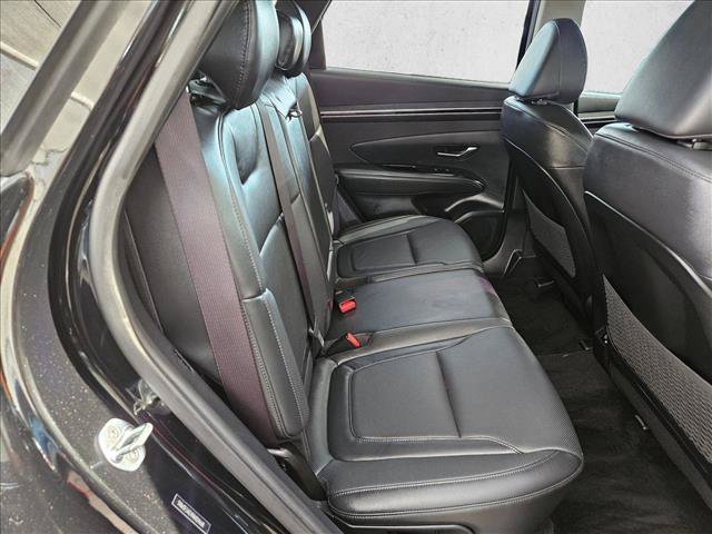Certified 2022 Hyundai Tucson Limited FWD image 17