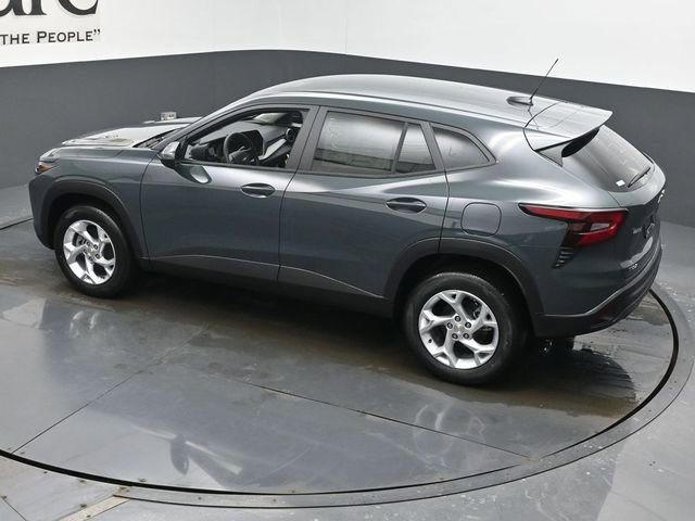 New 2026 Chevrolet Trax LS w/ LS Convenience Package image 20