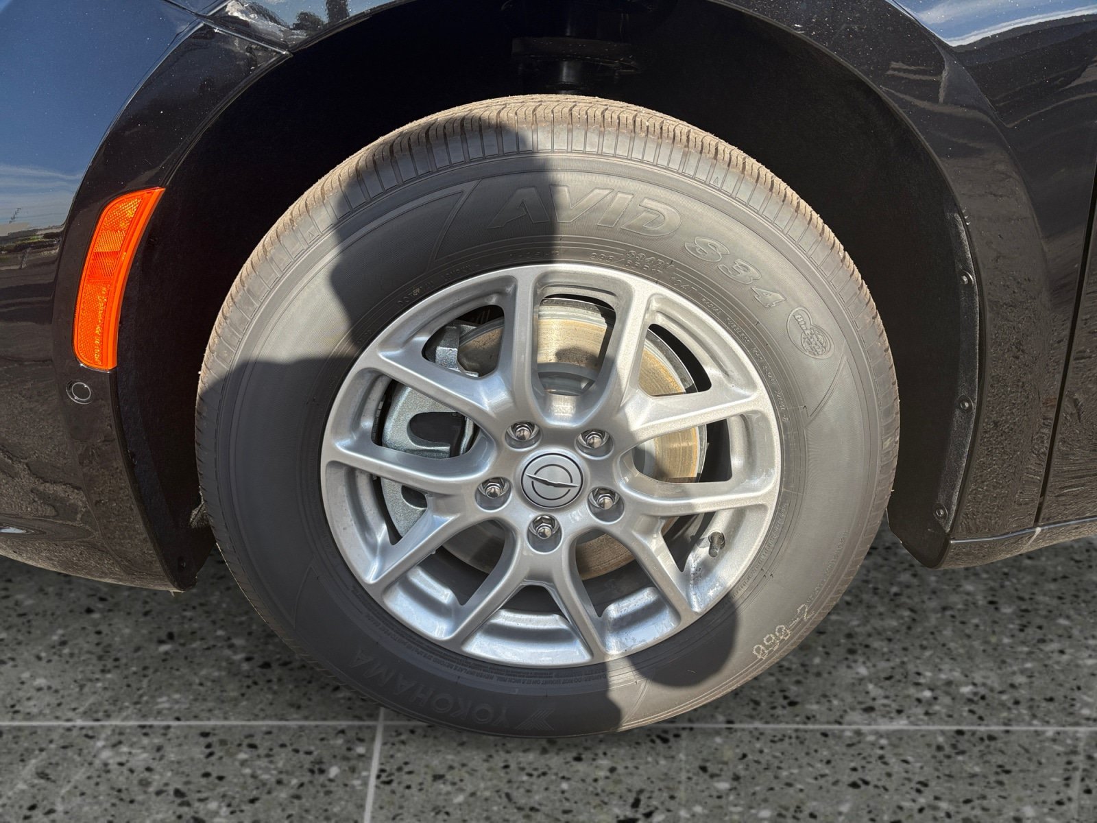 New 2026 Chrysler Pacifica Select FWD image 14