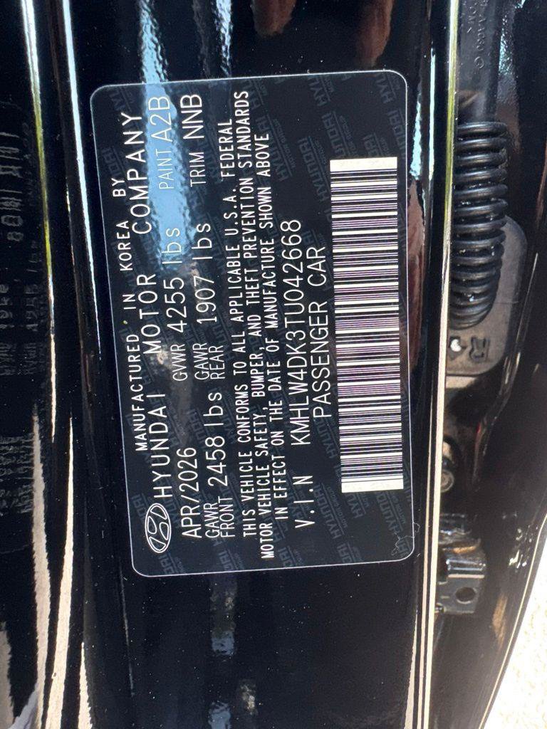 New 2026 Hyundai Elantra N FWD image 8