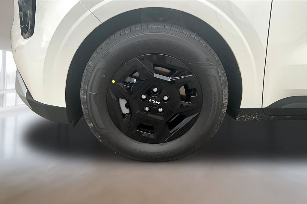 New 2027 Kia Carnival FWD image 13