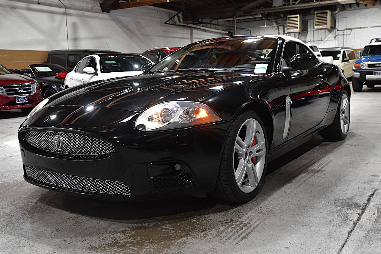 Used 2009 Jaguar XKR R RWD image 4